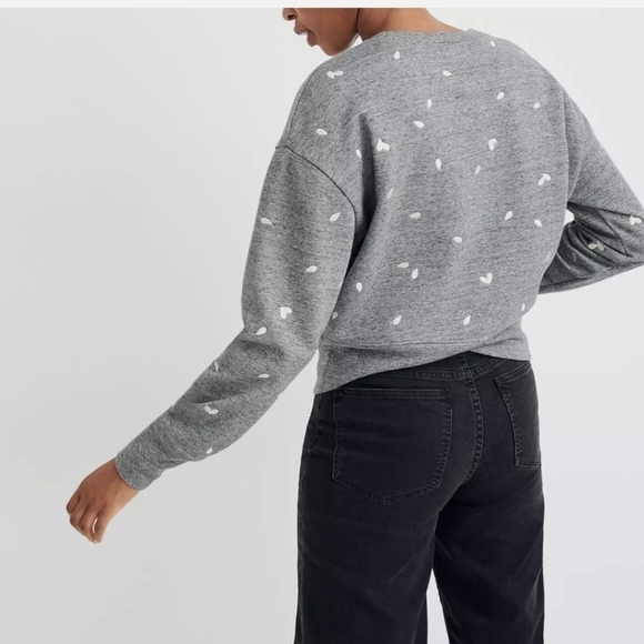 Madewell WOMEN'S GRAY PETAL HEARTS EMBROIDERED LONG SLEEVE SWEATSHIRT, S… - Picture 4 of 16